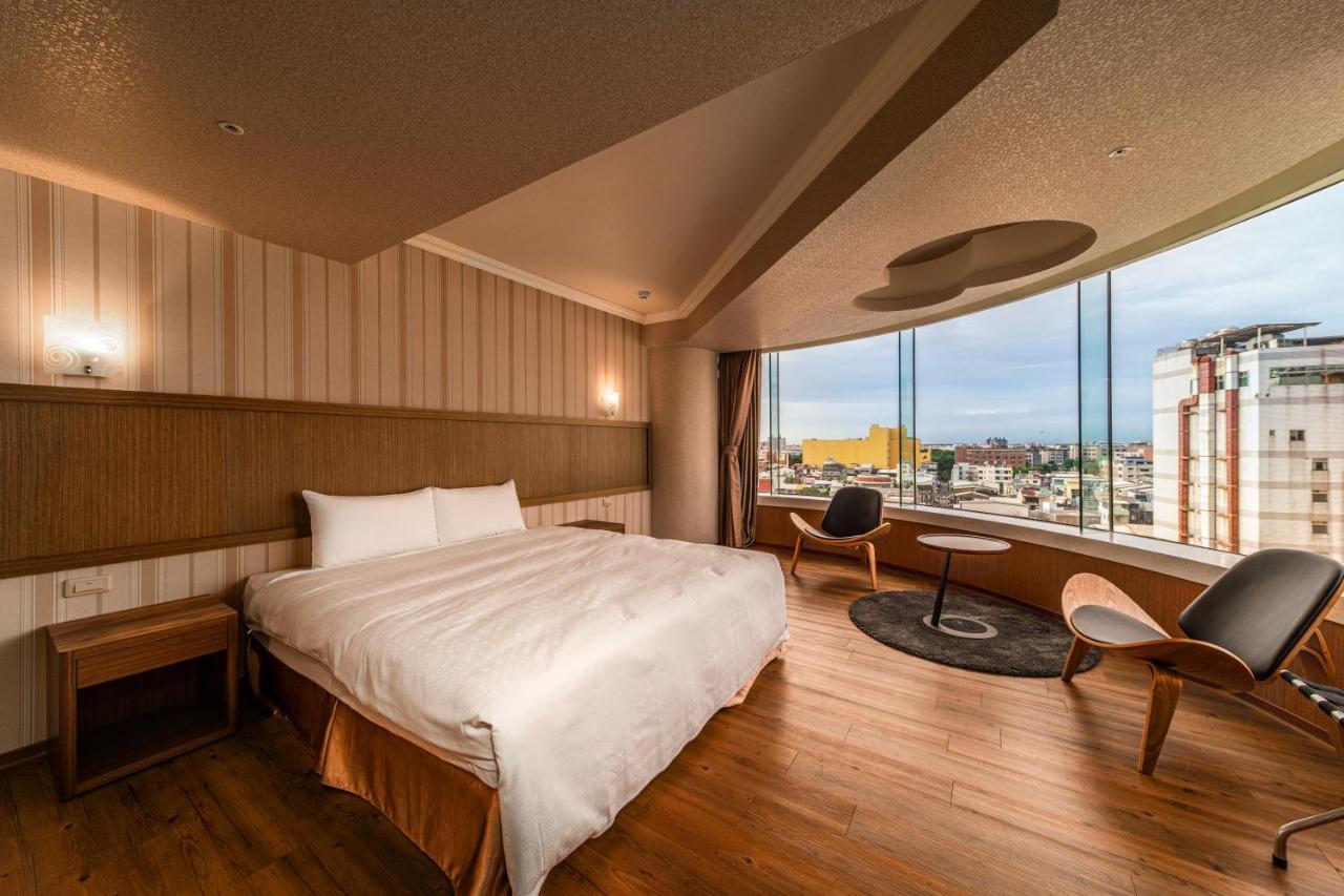 Fish Hotel-Pingtung Ngoại thất bức ảnh