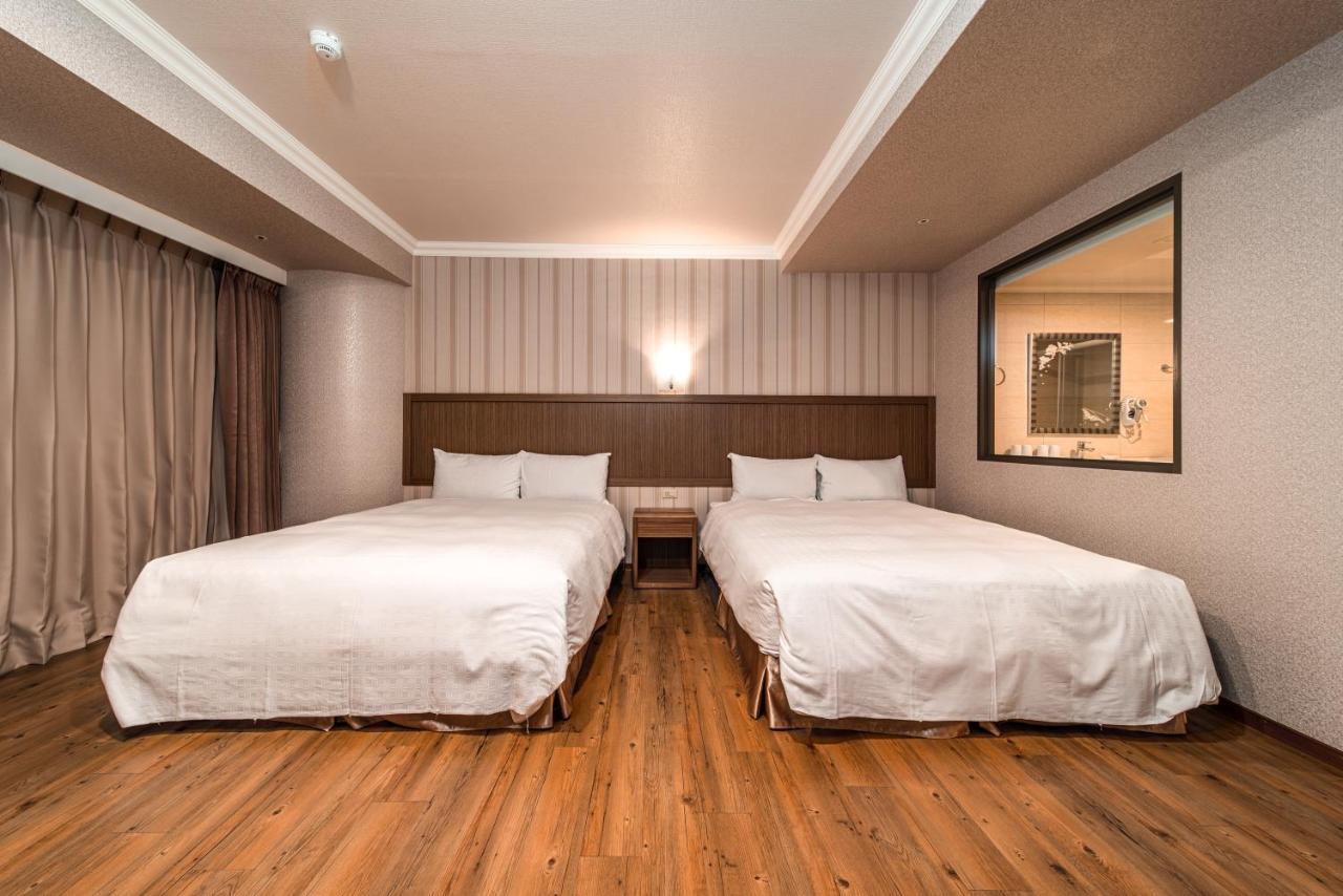 Fish Hotel-Pingtung Ngoại thất bức ảnh