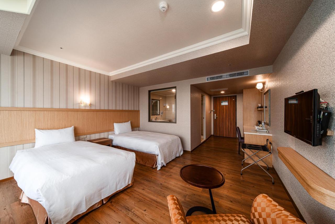 Fish Hotel-Pingtung Ngoại thất bức ảnh