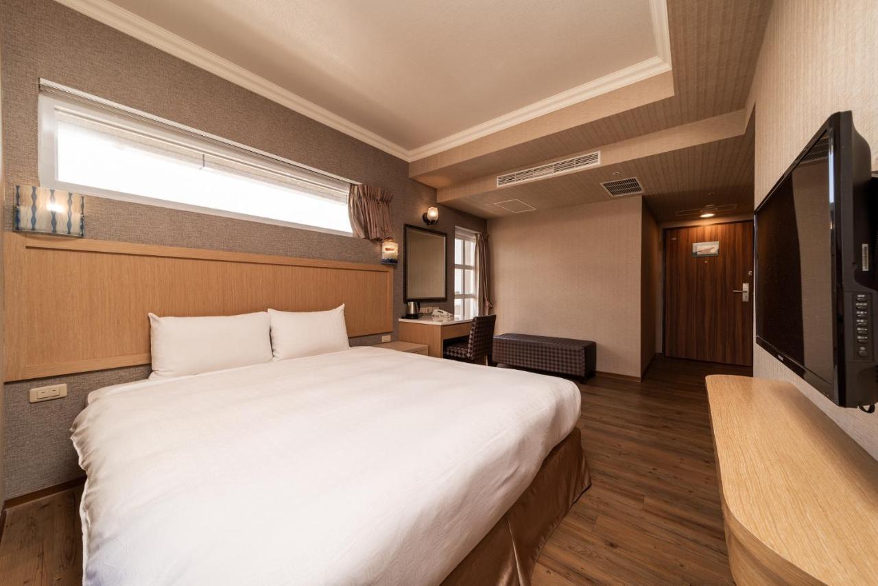 Fish Hotel-Pingtung Ngoại thất bức ảnh