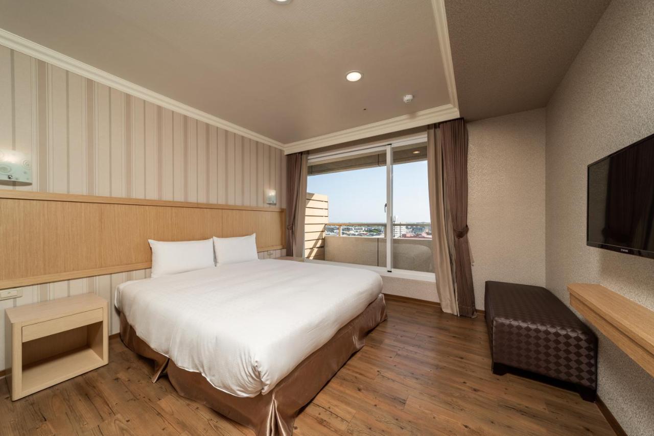 Fish Hotel-Pingtung Ngoại thất bức ảnh